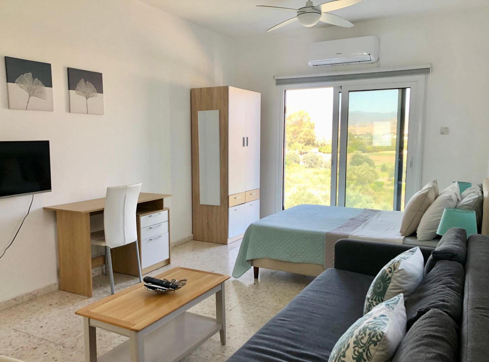 White House Studio With Sea View And Parking Polis Extérieur photo