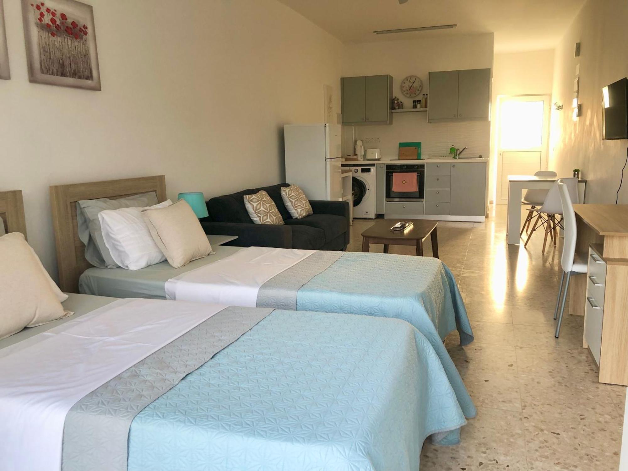 White House Studio With Sea View And Parking Polis Extérieur photo