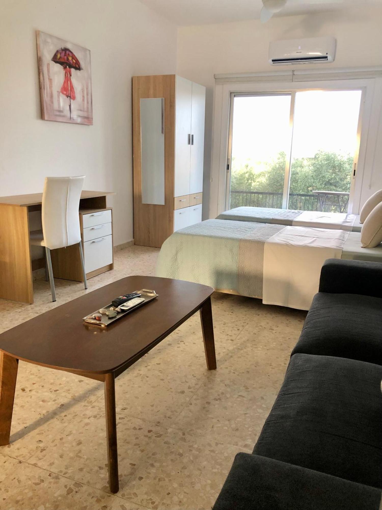 White House Studio With Sea View And Parking Polis Extérieur photo