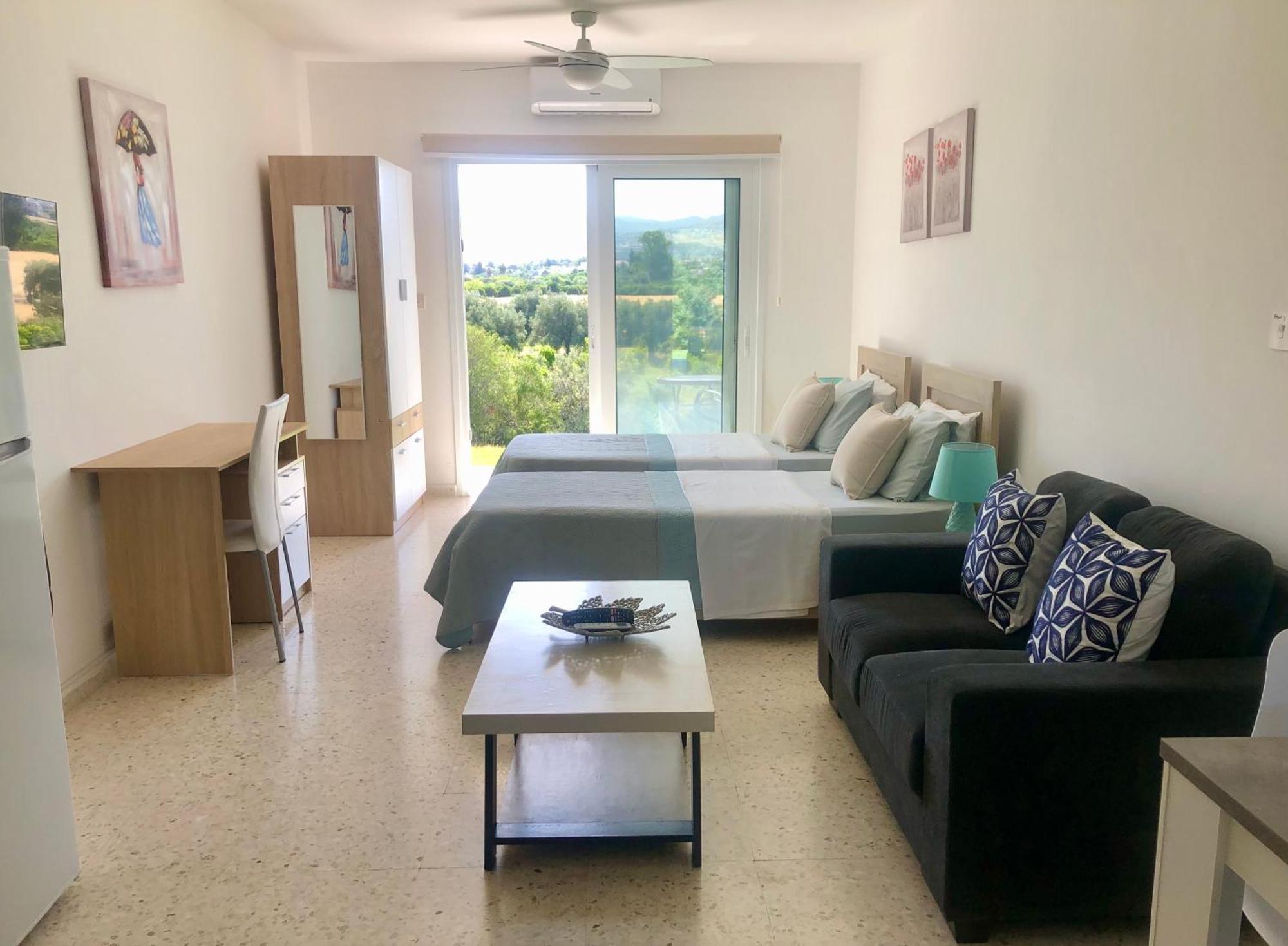 White House Studio With Sea View And Parking Polis Extérieur photo